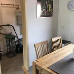 E17 Mit Wintergarten Und Terrasse By Interhome בית נופש *