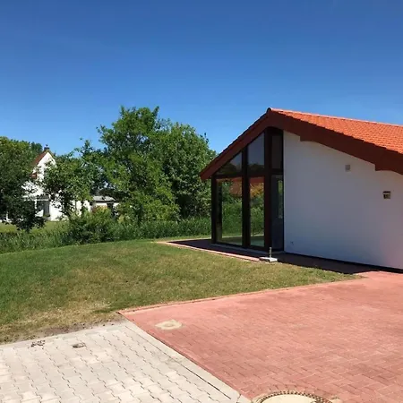 Σπίτι διακοπών E17 Mit Wintergarten Und Terrasse By Interhome