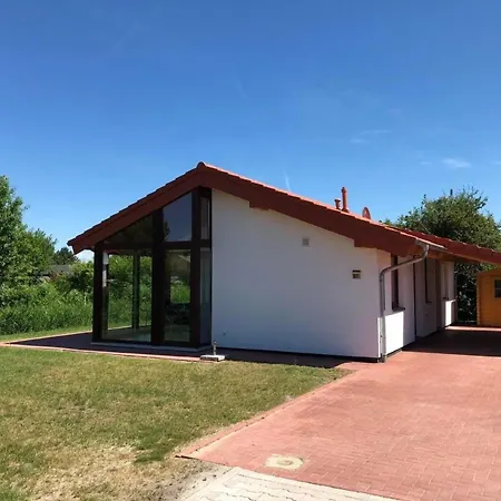 Prázdninový dům E17 Mit Wintergarten Und Terrasse By Interhome *