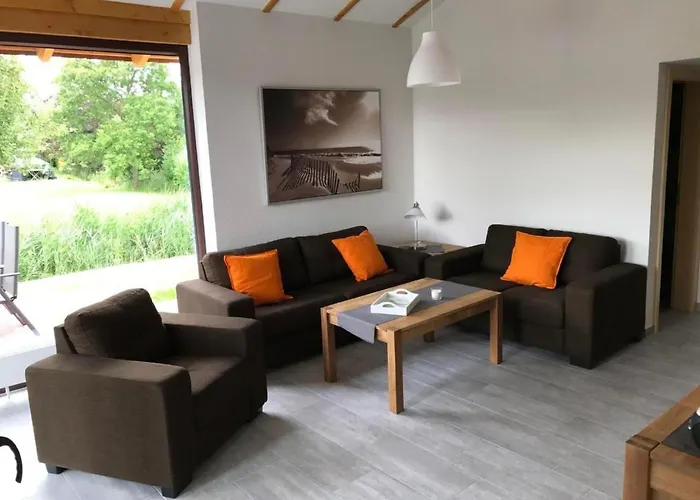 E17 Mit Wintergarten Und Terrasse By Interhome *