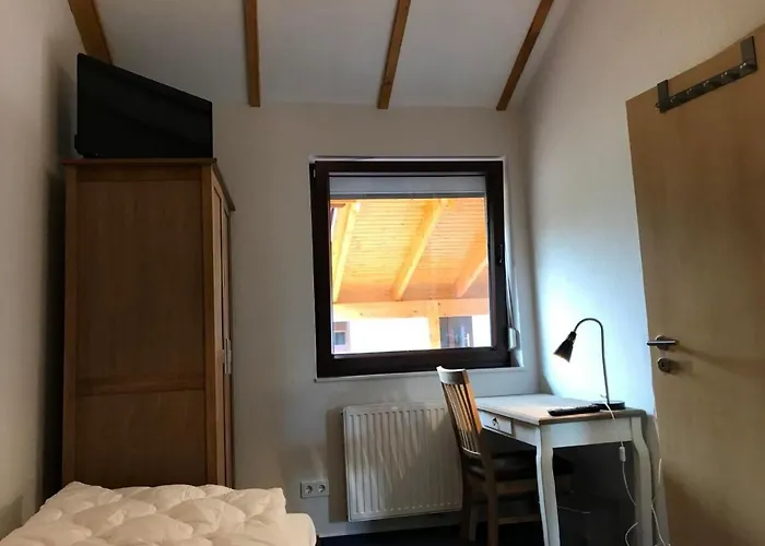 E17 Mit Wintergarten Und Terrasse By Interhome *