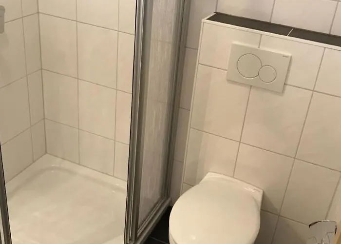 E17 Mit Wintergarten Und Terrasse By Interhome