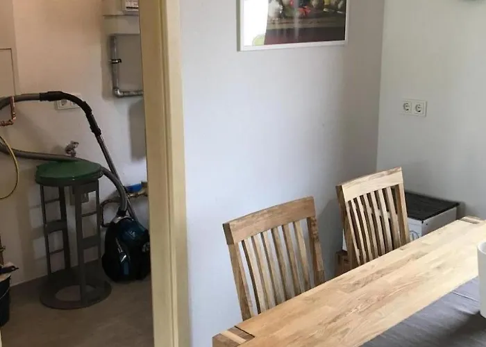 E17 Mit Wintergarten Und Terrasse By Interhome Σπίτι διακοπών *