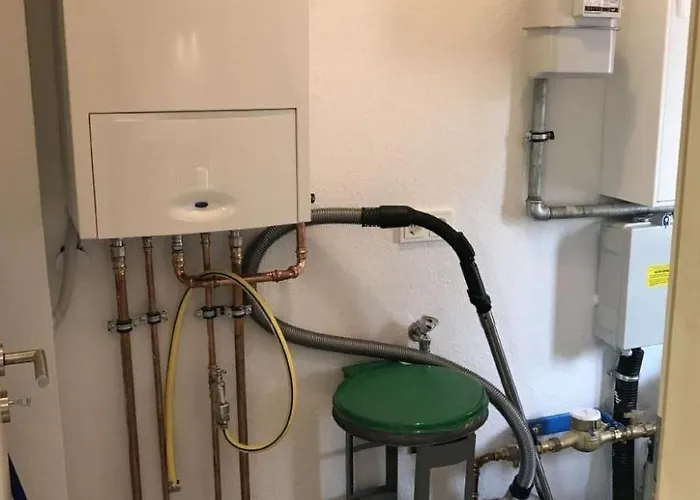 E17 Mit Wintergarten Und Terrasse By Interhome Grosswurden